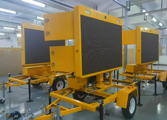 Mobile Solar Generator: A Green Energy Fortress on the Go